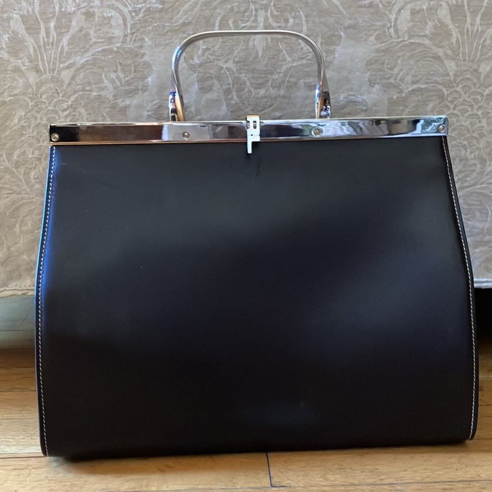 Ralph Lauren gorgeous dark brown handbag, silvertone hardware. Orig dust bag inc